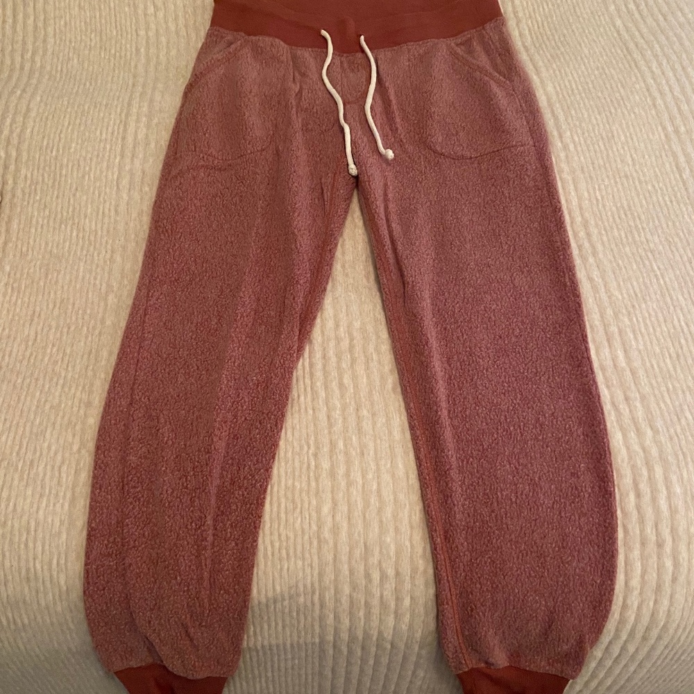 Fuzzy joggers, size M